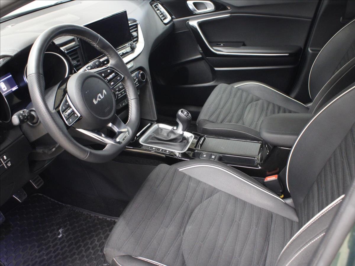 KIA ProCeed Kombi 1,5 l 103 kw