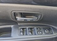 Mitsubishi Outlander 17