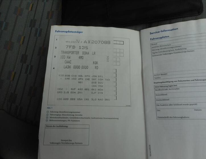 Volkswagen Transporter 19