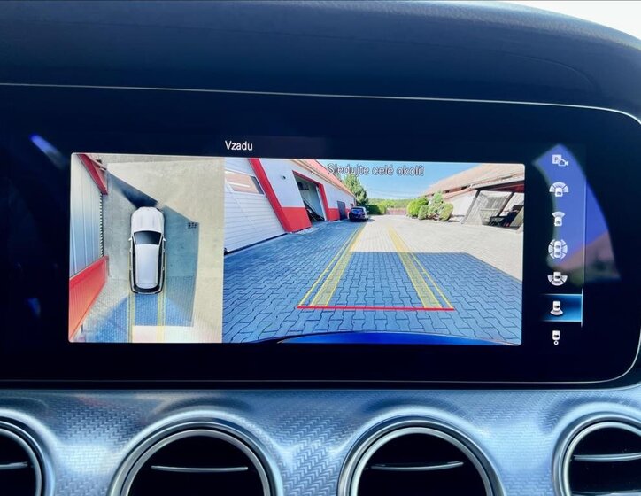 Mercedes-Benz Třídy E Kombi 2,0 l 143 kw