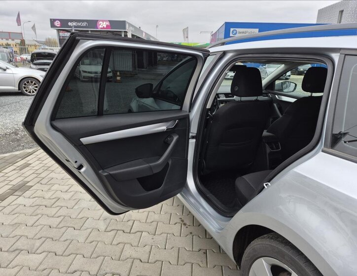 Škoda Octavia Kombi 2,0 l 110 kw