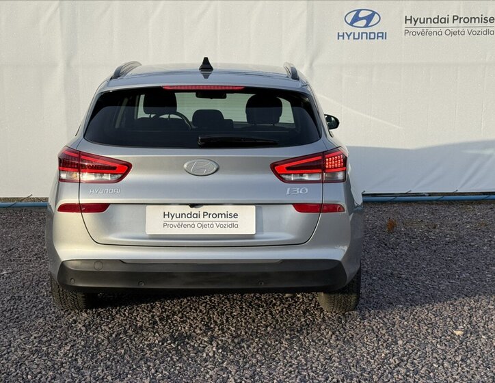 Hyundai i30 Kombi 1,5 l 103 kw