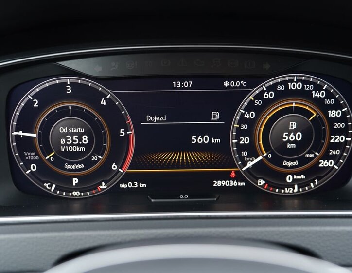 Volkswagen Golf Kombi 1,6 l 85 kw