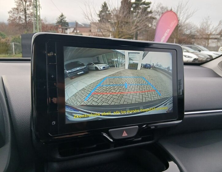 Toyota Yaris Cross 23