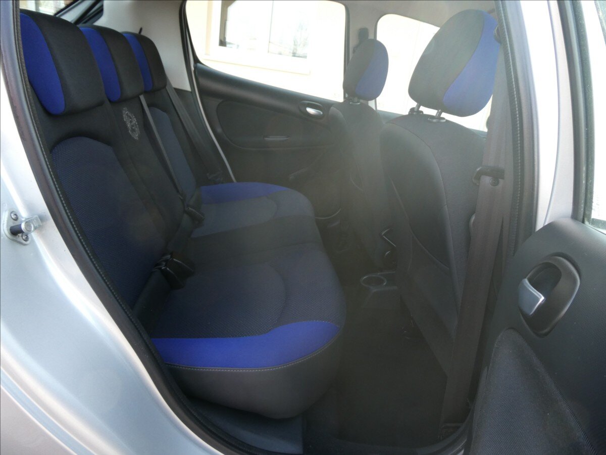 Peugeot 206 Hatchback 1,1 l 44 kw