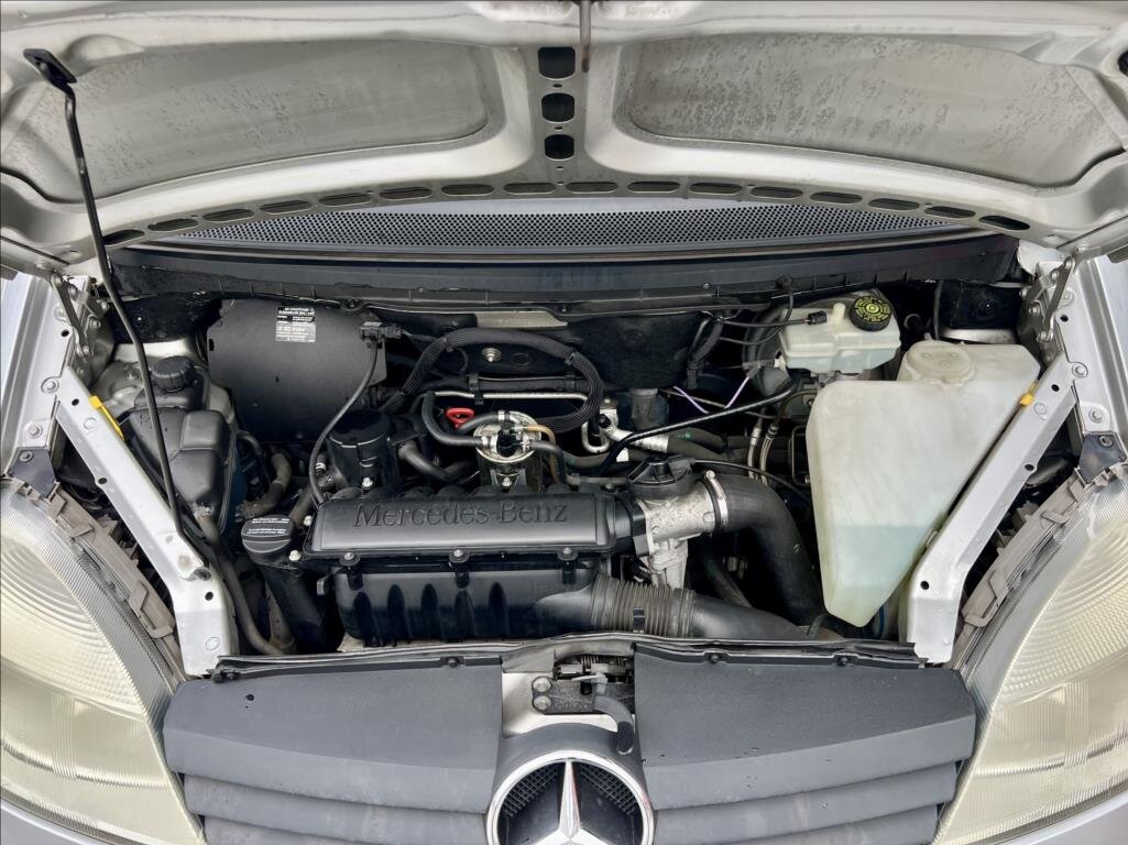Mercedes-Benz Vaneo MPV 1,7 l 67 kw