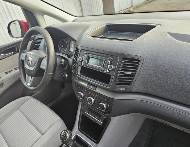 Seat Alhambra Kombi 2,0 l 103 kw