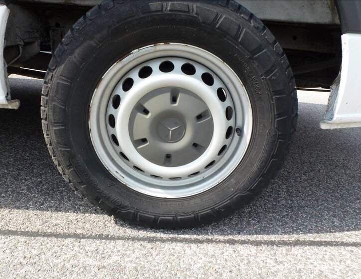 Mercedes-Benz Sprinter 43