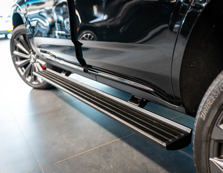 Cadillac Escalade SUV / Terénní 6,2 l 508 kw