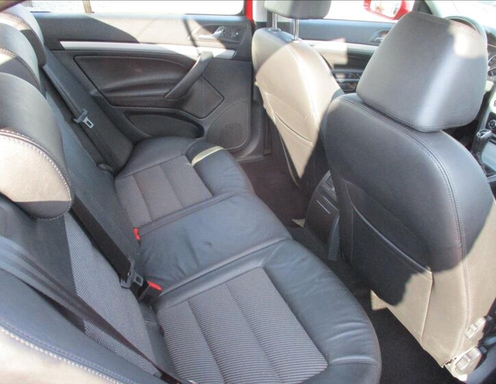 Škoda Octavia Sedan 1,4 l 90 kw