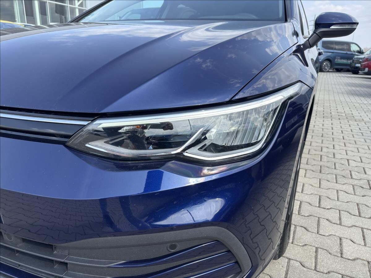 Volkswagen Golf Kombi 1,5 l 96 kw