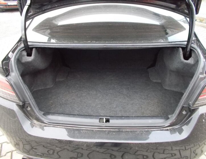 Subaru WRX Sedan / Limuzína 2,5 l 227 kw