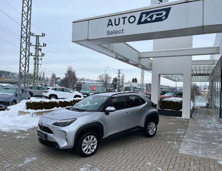 Toyota Yaris Cross SUV 1,5 l 68 kw