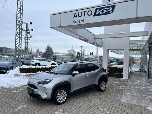 Toyota Yaris Cross SUV 1,5 l 68 kw