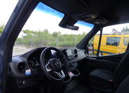 Mercedes-Benz Sprinter 9