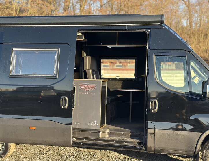 Iveco Daily VAN / Minibus 3,0 l 156 kw