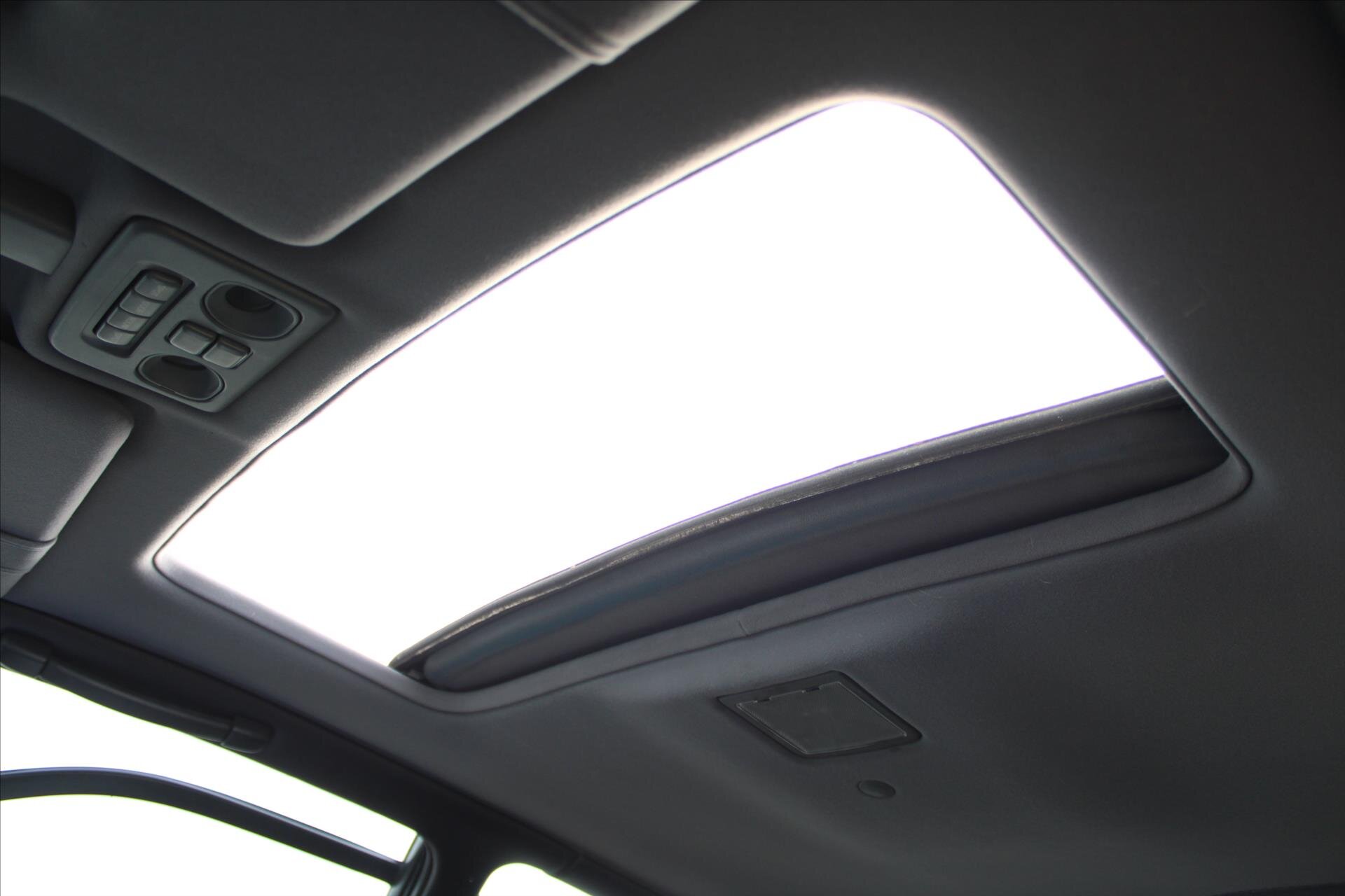 Subaru SVX Kupé 3,3 l 169 kw