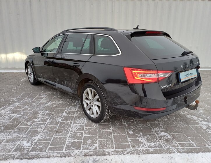 Škoda Superb Kombi 2,0 l 110 kw