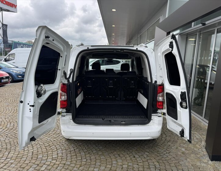 Opel Combo MPV 1,5 l 96 kw