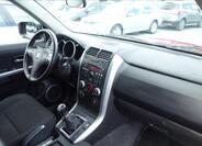 Suzuki Grand Vitara 12