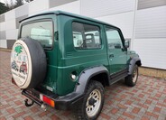 Suzuki Samurai 4