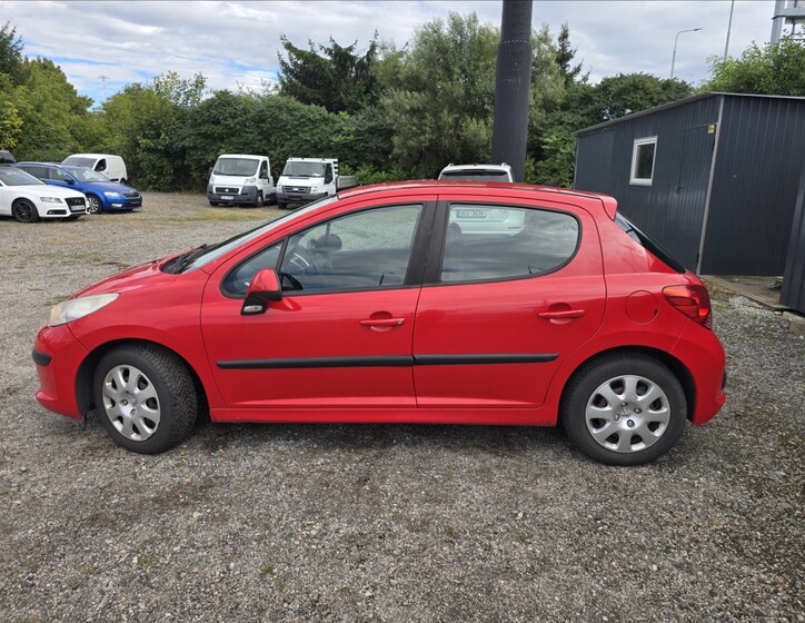Peugeot 207 7