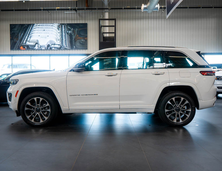 Jeep Grand Cherokee 2