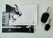 Peugeot 208 Hatchback 1,2 l 55 kw
