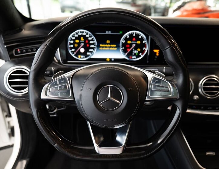 Mercedes-Benz Třídy S Kupé 4,7 l 335 kw