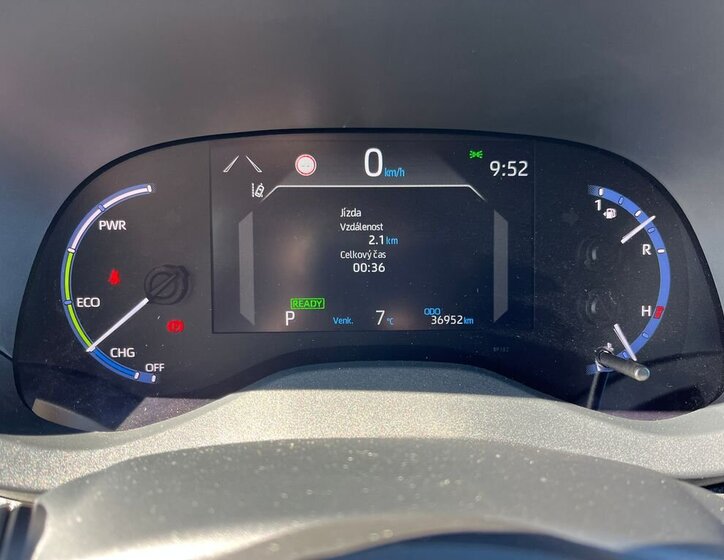 Toyota Yaris Cross SUV / Terénní 1,5 l 68 kw