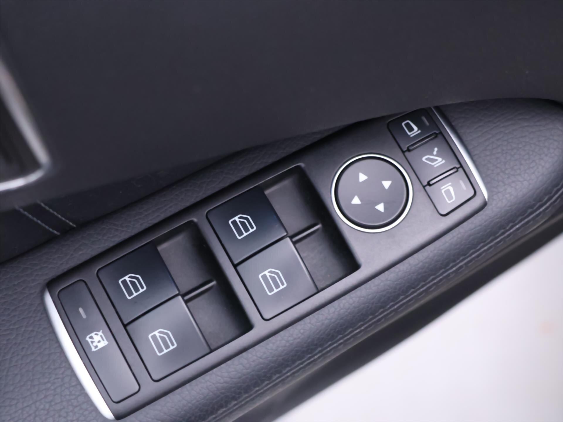 Mercedes-Benz Třídy E