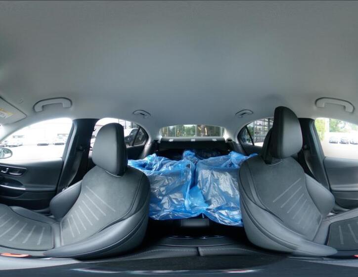 Mercedes-Benz Třídy C 9