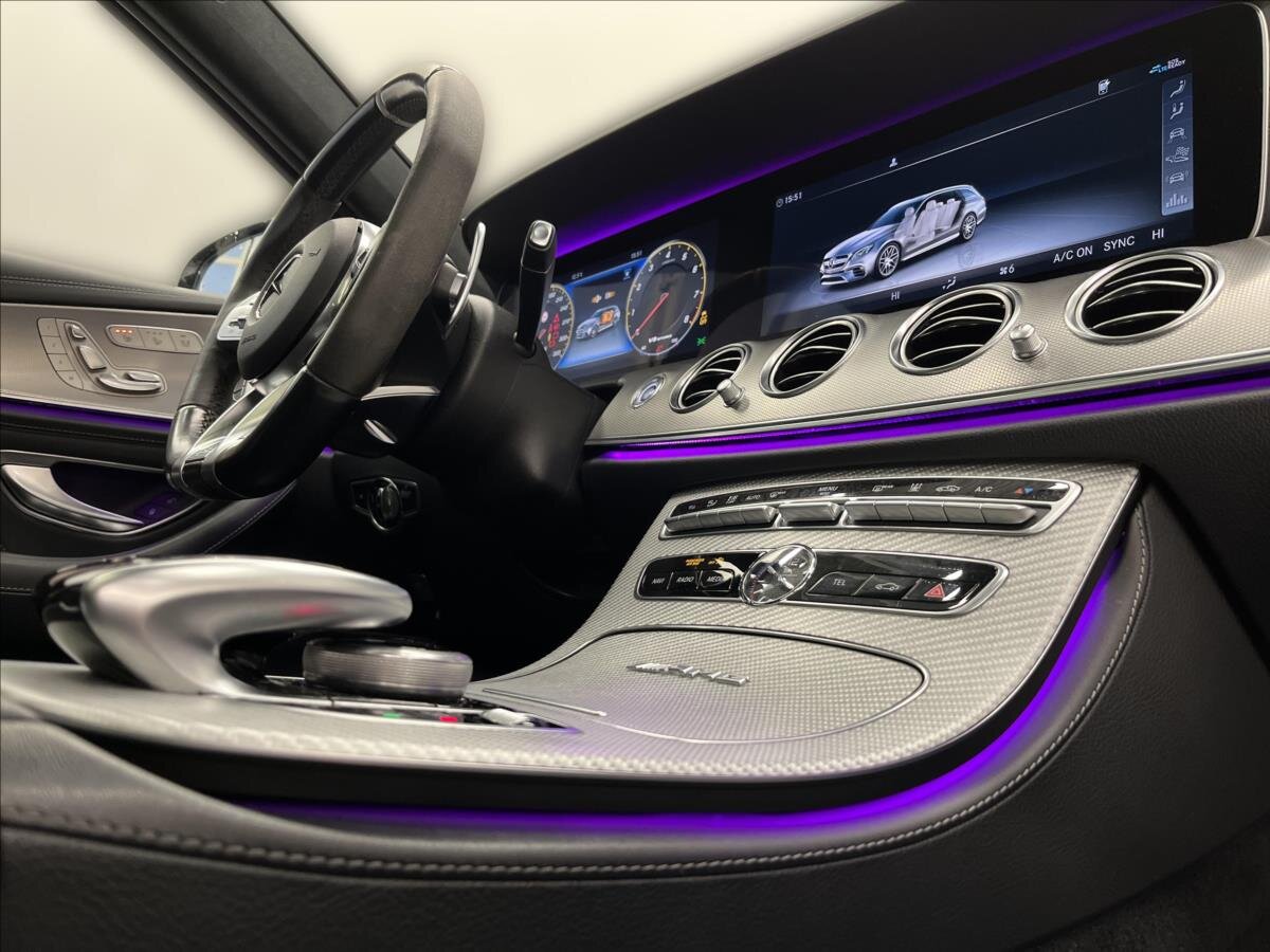 Mercedes-Benz Třídy E