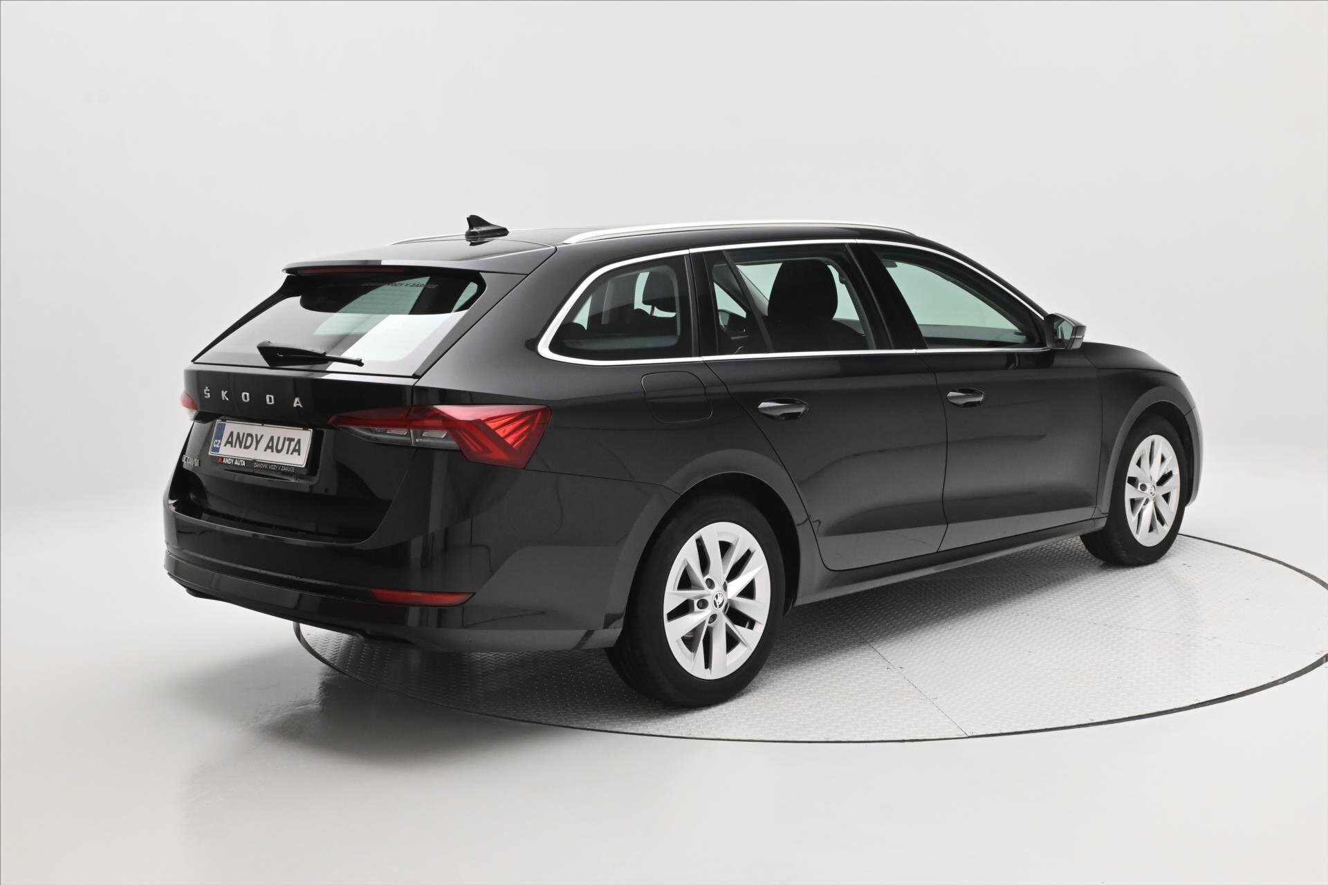 Škoda Octavia Kombi 2,0 l 110 kw