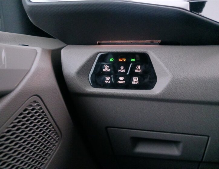 Volkswagen Multivan VAN / Minibus 2,0 l 150 kw