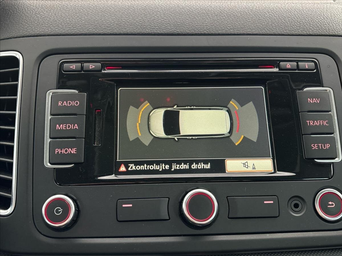 Volkswagen Sharan MPV 2,0 l 103 kw