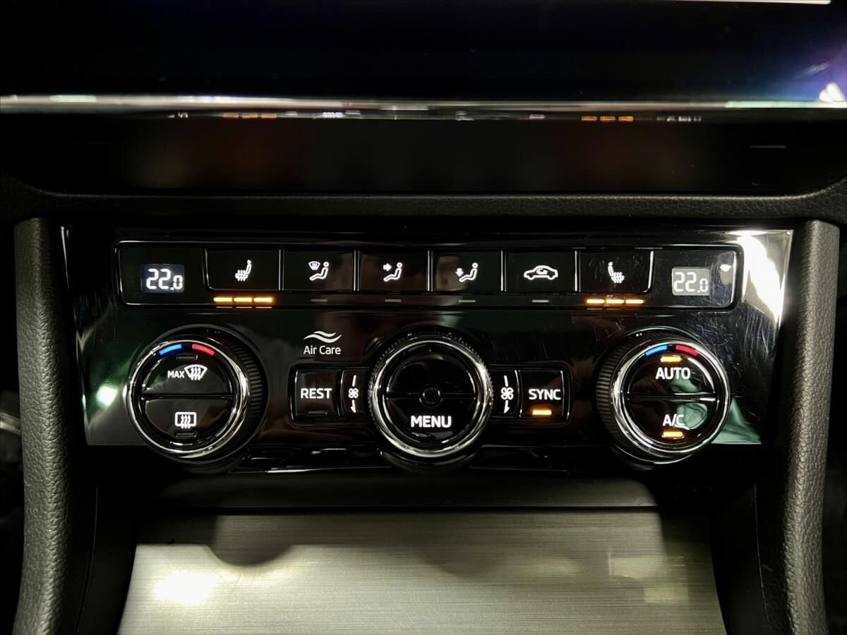 Škoda Superb Kombi 2,0 l 110 kw