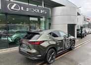 Lexus NX 450h+ SUV / Terénní 2,5 l 220 kw