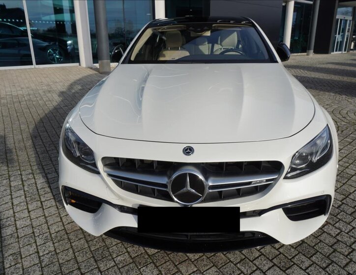 Mercedes-Benz Třídy E 2