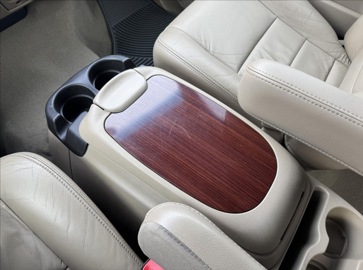 Ford Excursion SUV / Terénní 6,0 l 239 kw