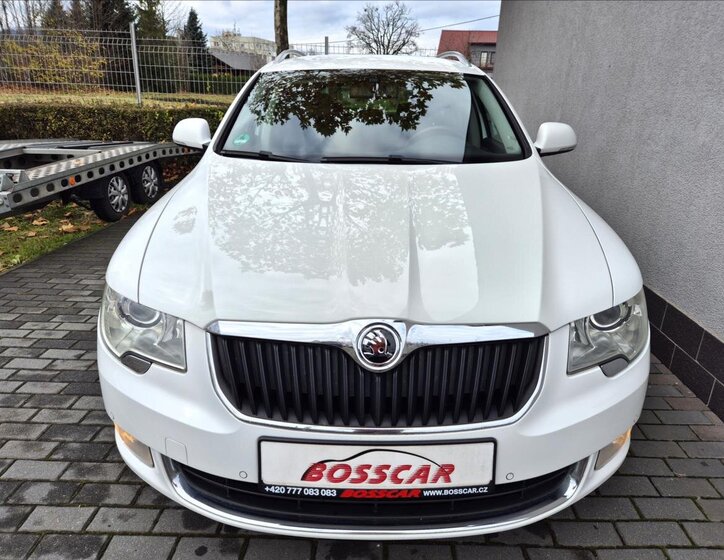 Škoda Superb Kombi 3,6 l 191 kw