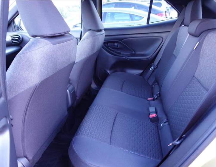 Toyota Yaris Cross 11