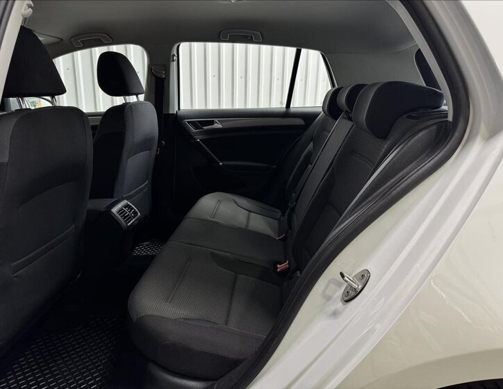 Volkswagen Golf Hatchback 1,4 l 81 kw