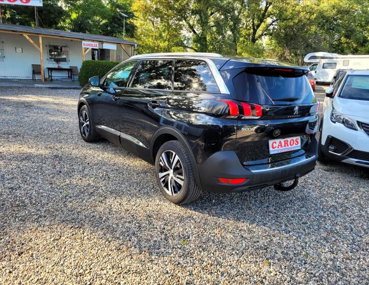 Peugeot 5008 5