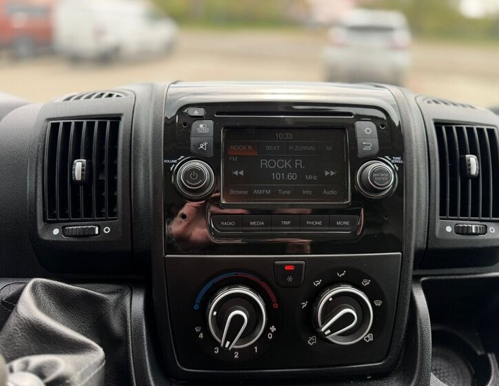 Peugeot Boxer Skříň 2,0 l 120 kw