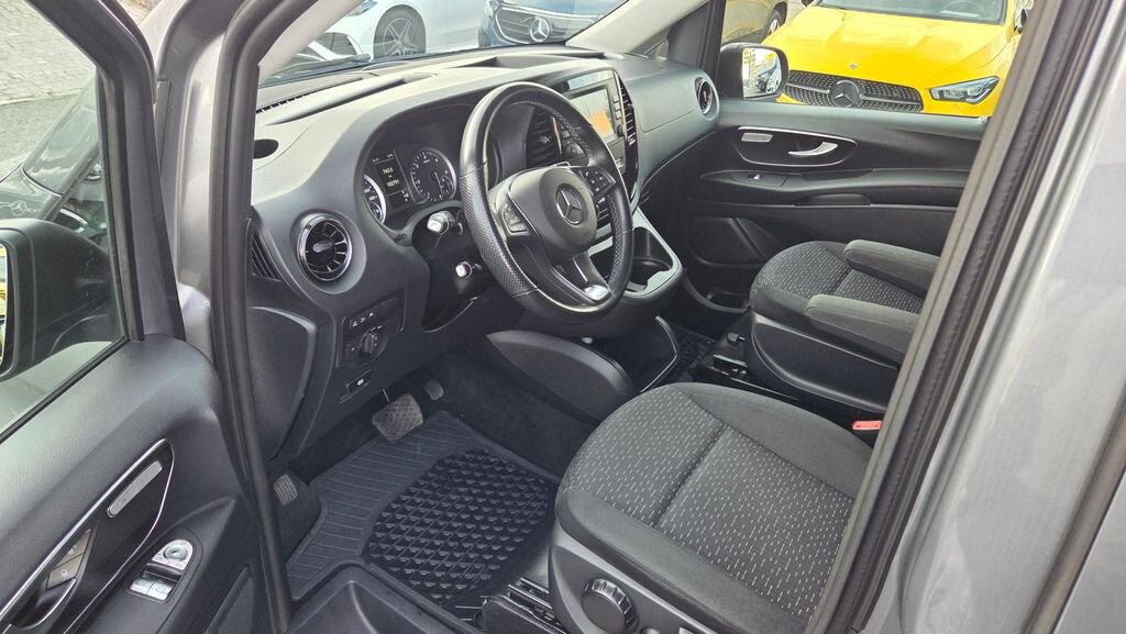 Mercedes-Benz Vito VAN / Minibus 2,0 l 174 kw