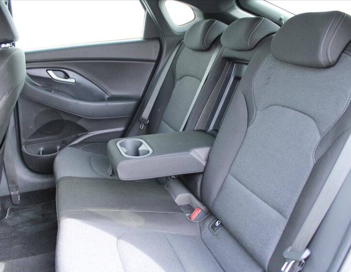 Hyundai i30 Liftback 1,5 l 117 kw