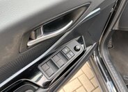 Toyota C-HR SUV / Terénní 1,8 l 72 kw