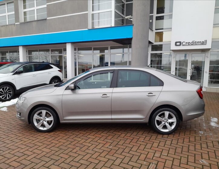 Škoda Rapid Liftback 999,0 81 kw