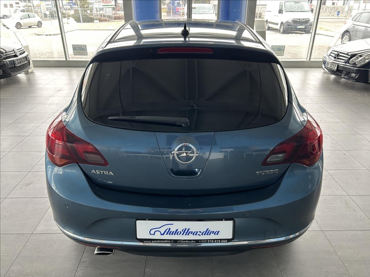 Opel Astra Hatchback 1,6 l 125 kw